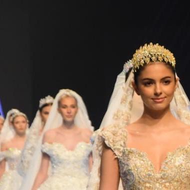  Oriental Fashion Show باريس يعرض ابداعات المصمّمة الكويتيّة أديبة المحبوب