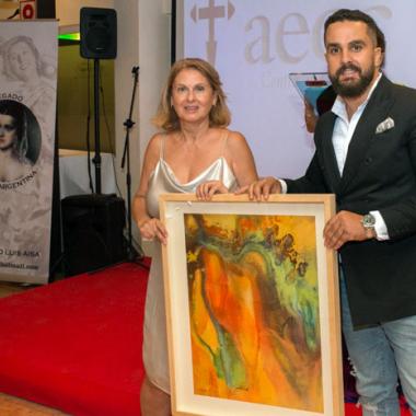 فنان مغربي يساعد مرضى السرطان بإسبانيا