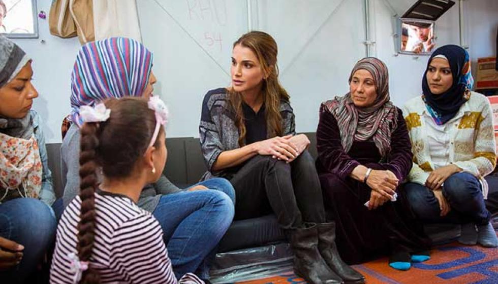 الملكة رانيا العبد الله متألقة في عيدها الـ46!