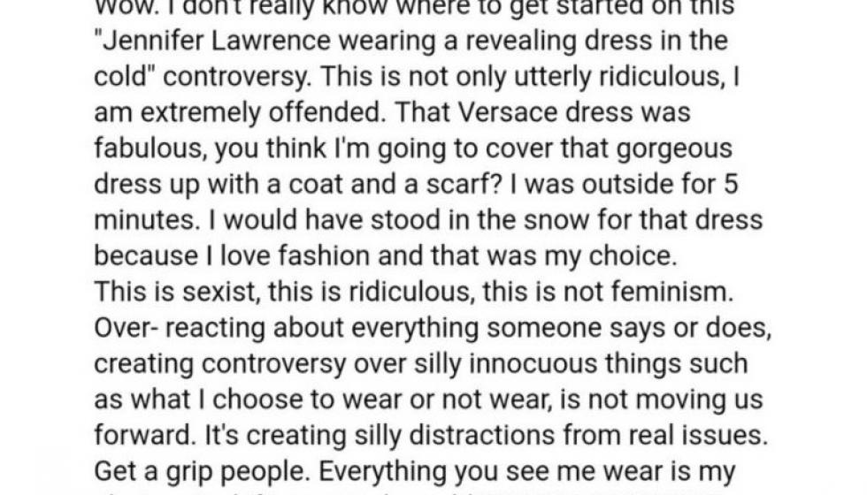 جينيفر لورانس مستاءة من انتقاد فستانها 