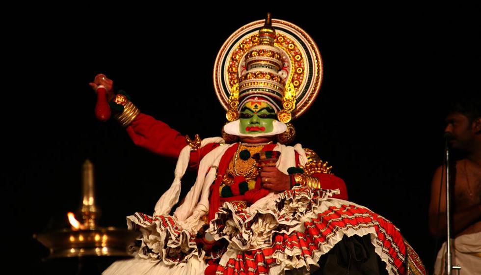 "من المهابهاراتا" مسرحٌ راقص في مهرجان الربيع