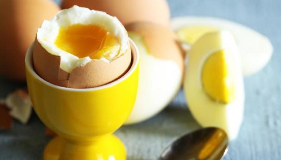 تناول بيضة يومياً يقلل من خطر الإصابة بأمراض القلب